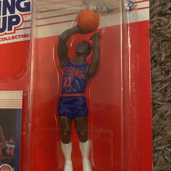 1988 Isaiah Thomas Detroit Pistons figure - Picture 2 of 4